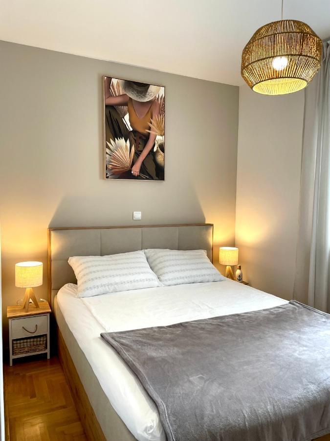 Apartment Dalmatino Башка-Вода Екстер'єр фото