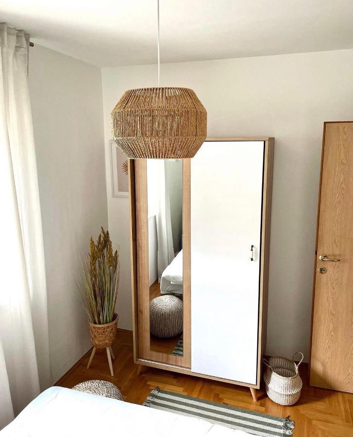 Apartment Dalmatino Башка-Вода Екстер'єр фото
