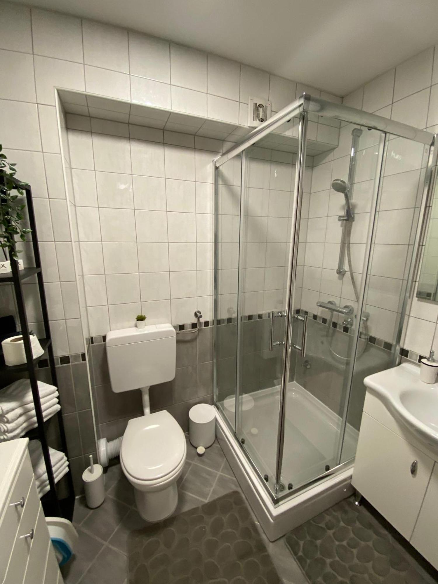 Apartment Dalmatino Башка-Вода Екстер'єр фото
